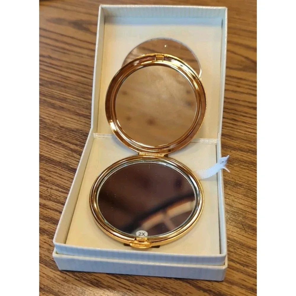 Roman Inc. USA Fancy Women's Flip Flop Shoe Gold Plate Mirror‎ Compact